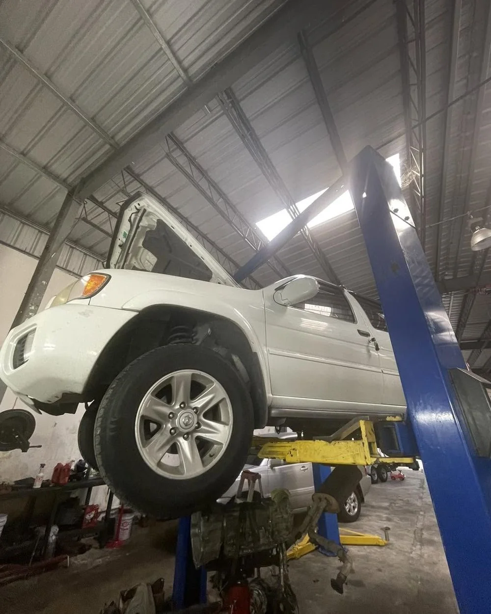 Proyecto de transmisión - Medina's Transmission & Repair Inc.