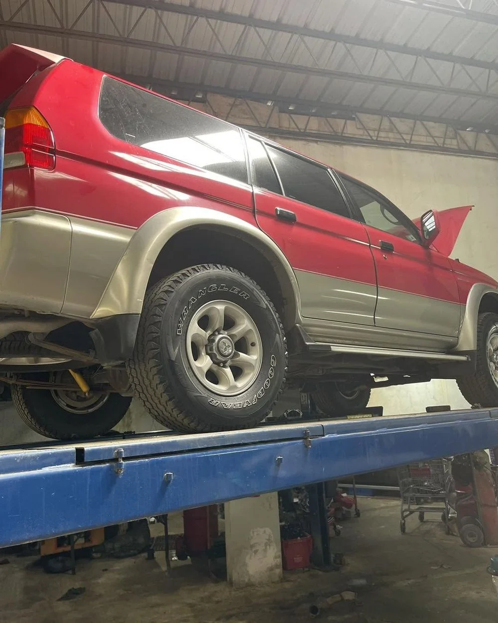 Proyecto de transmisión - Medina's Transmission & Repair Inc.